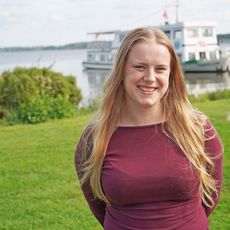 Emelie Rothe, Auszubildende.